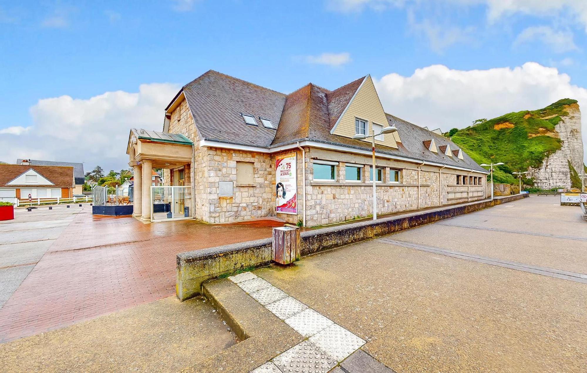 Lovely Home In Veulettes-Sur-Mer With Kitchenette エクステリア 写真