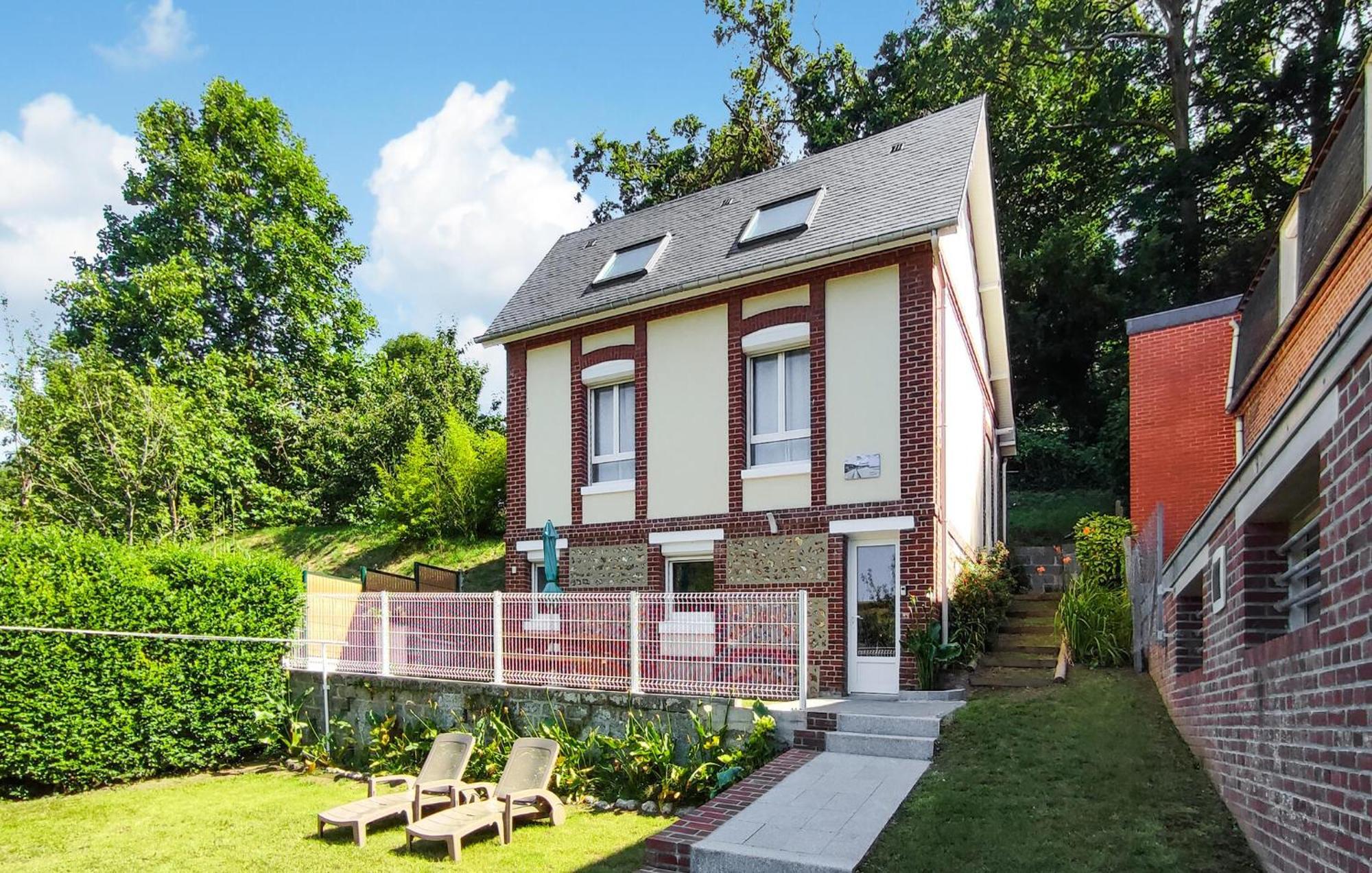 Lovely Home In Veulettes-Sur-Mer With Kitchenette エクステリア 写真